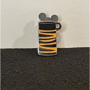 Disney Tigger Lunchbox Thermos Trading Pin First Release Tiger Stripes Mug 2010